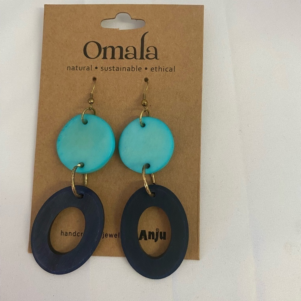 Omala Upcycled Animal Hirn Earrings (ED)